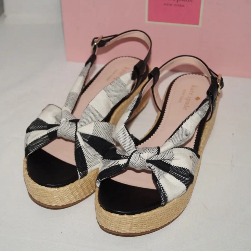 KATE SPADE NEW YORK BETSY Black/Cream Canvas Wedge Size 6.5 EEUC!